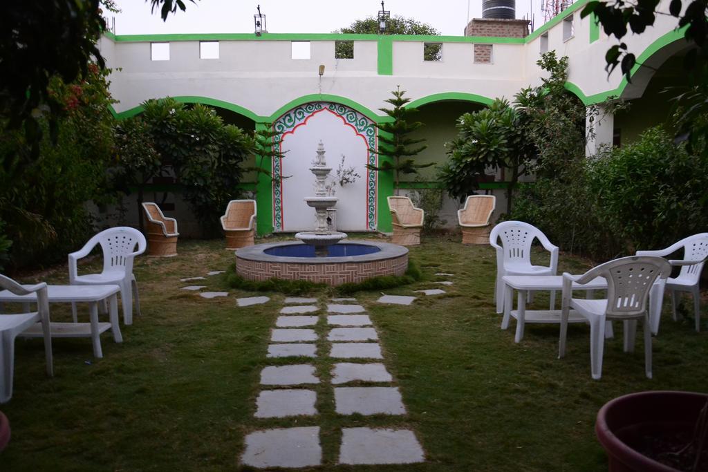 Anandam Palace Pushkar Пушкар Экстерьер фото